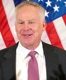 Alan Armstrong
